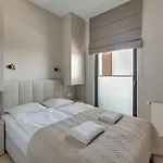 Blue Mandarin Riverside Premium Ii Sauna & Gym Apartment
