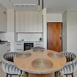 Blue Mandarin Riverside Premium Ii Sauna & Gym Danzig