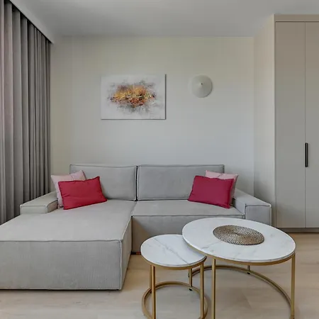 Appartement Blue Mandarin Riverside Premium Ii Sauna & Gym *