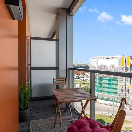 Blue Mandarin Riverside Premium Ii Sauna & Gym *