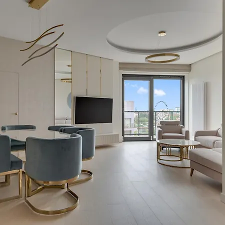 Blue Mandarin Riverside Premium Ii Sauna & Gym 그단스크