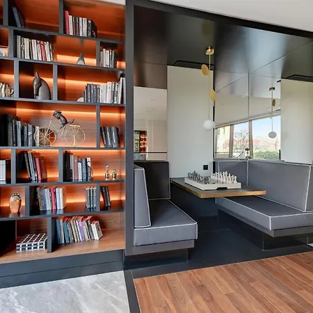 Blue Mandarin Riverside Premium Ii Sauna & Gym Apartment