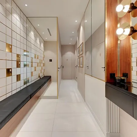 Blue Mandarin Riverside Premium Ii Sauna & Gym Apartment